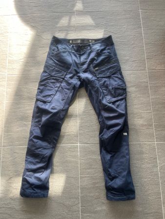 G-STAR HOSE SOZUSAGEN NEU GRÖSSE 33/34