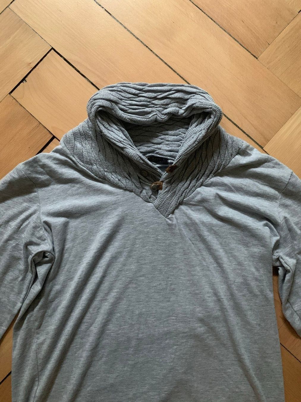Pulls & Sweat-shirts: CIPO & BAXX - Langarmshirt hellgrau L – D'occasion à Zürich par Diazaio 1