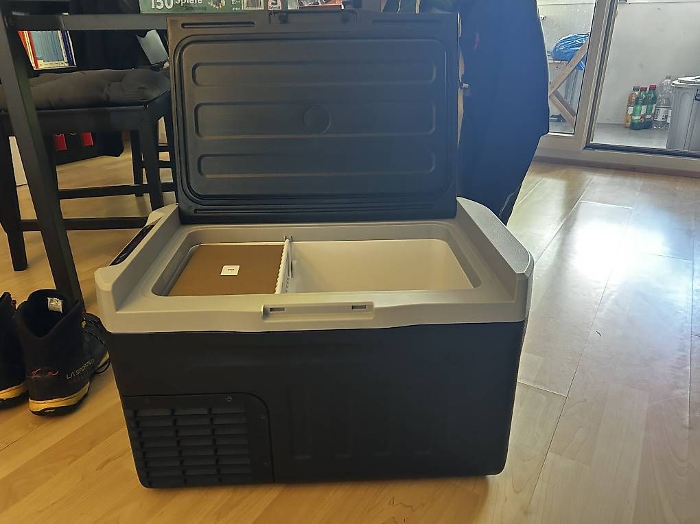 Kühlschränke & Kühlen: ELEGO Kühlbox elektrisch 20l – Neu und originalverpackt aus Aarberg von oet_2z9x 3