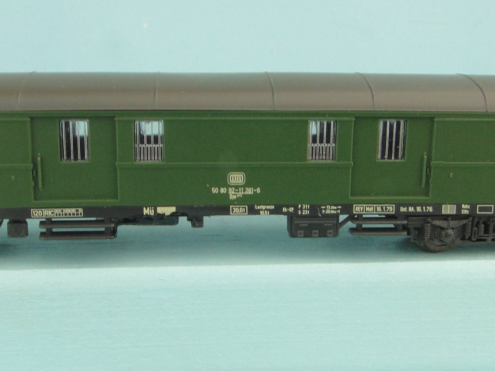 Roco Modelleisenbahnen: Roco 2277 Spur N DB Gepäckwagen – Gebraucht aus Bülach von cann11 5