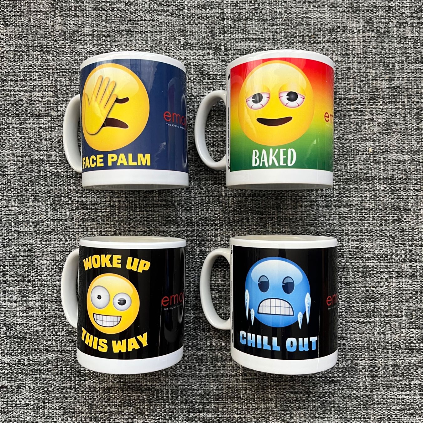 Tazze: Tasse Emoji 4 Stück – Nuovo (secondo la descrizione) da Schwyz venduto da rs-trend