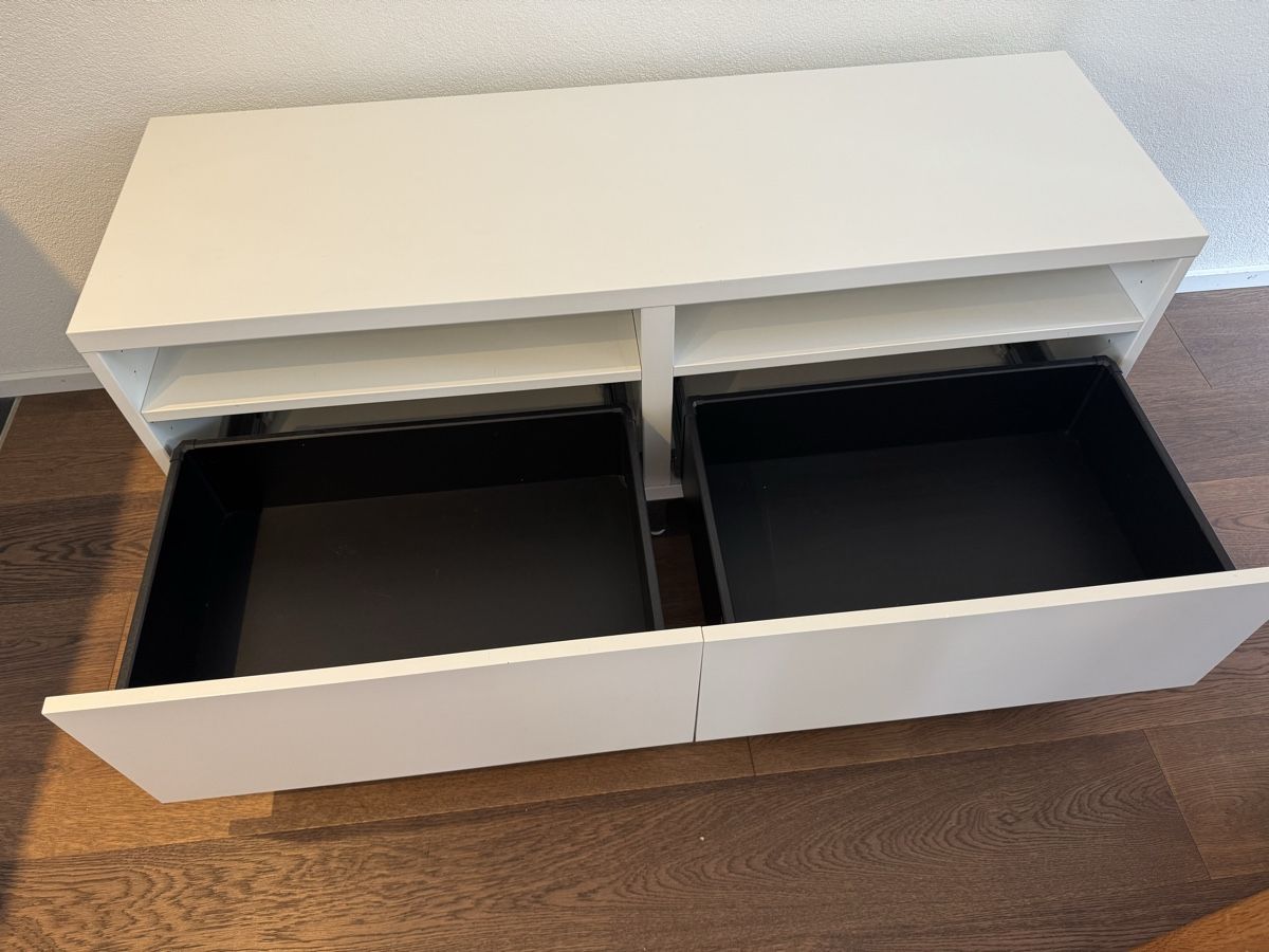 Ikea Cassettiere: Sideboard weiss mit Schubladen – Usato da Langnau am Albis venduto da mfurrer_79 1