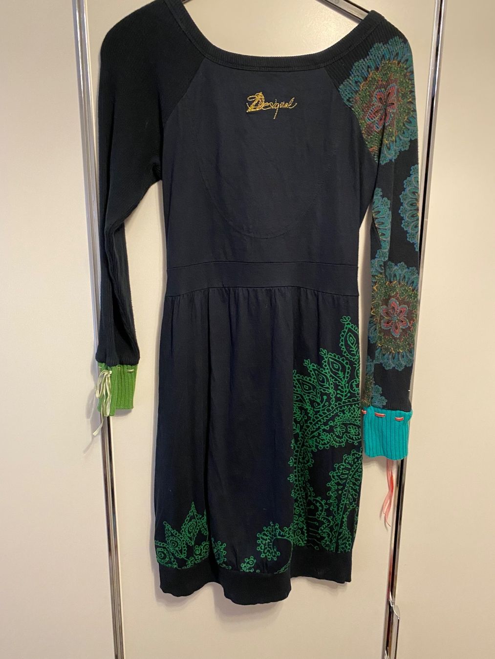 Desigual Vestiti: Damenkleid Desigual gr.M – Usato da Pfungen venduto da Sheki56 2