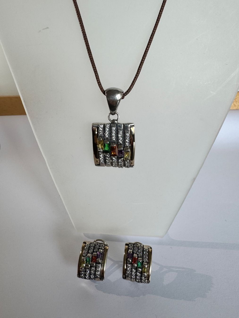 Altri gioielli: Neu exclusive Set aus 925 Sterling Silber – Nuovo e nell'imballaggio originale da Bern venduto da Javero
