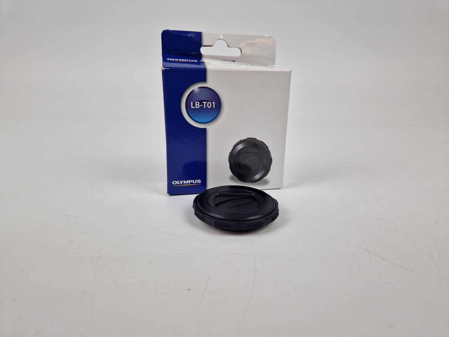 Olympus Obiettivi: schwarz Olympus Lens Barrier LB-T01 – Nuovo (secondo la descrizione) da Muhen venduto da Restwert_Muhen 1