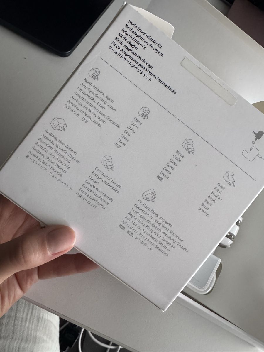 Apple Unità & Adattatore: Apple world travel adapter kit – Nuovo (secondo la descrizione) da Zürich venduto da ivn_pr75 2