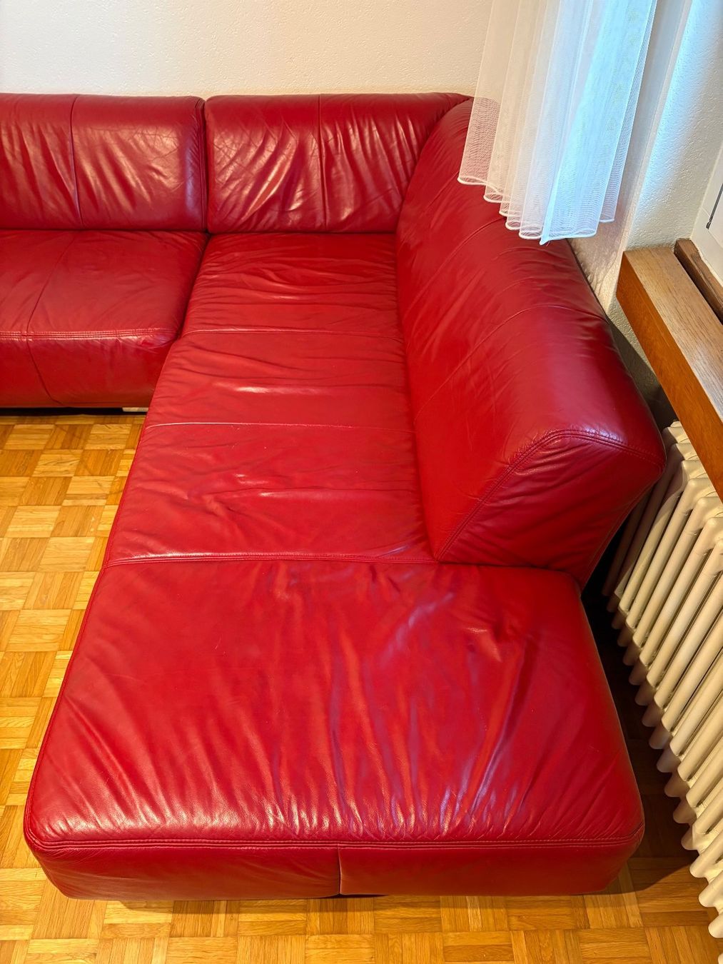 Pfister Divani: Ecksofa mit Hocker Rot Leder gebraucht – Usato da Schachen b. Herisau venduto da mari2005 5