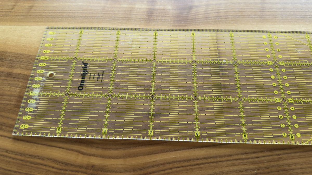 Sonstiges Schreiben & Zeichnen: Hochwertige Omnigrid Patchwork-& Quilt-Lineale im Set - Zoll – Gebraucht aus Merenschwand von stardust.12 5