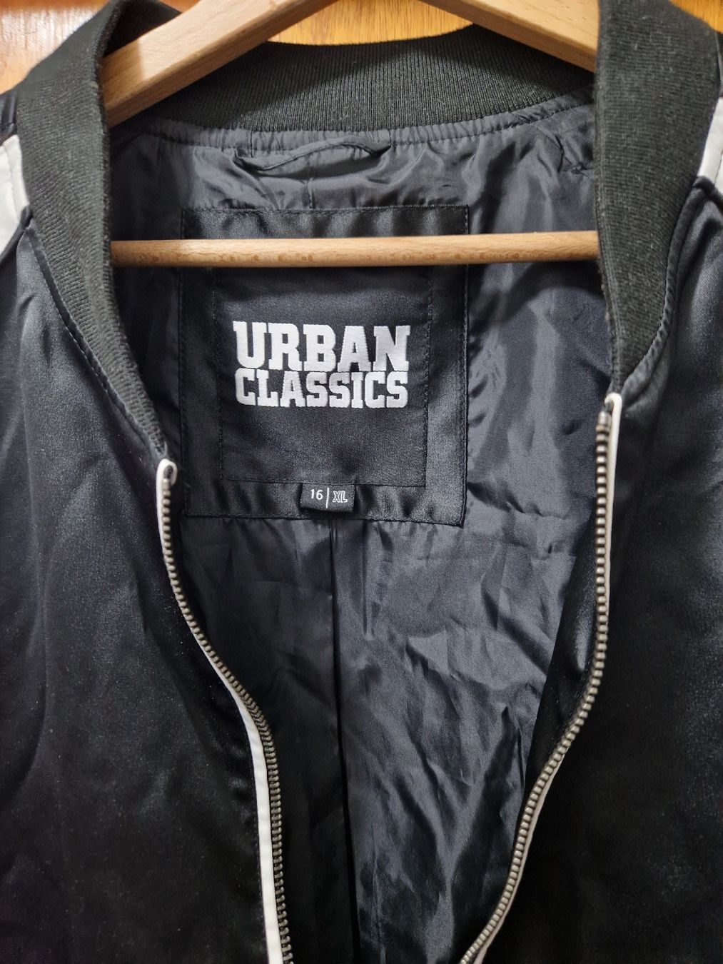Giacche & Cappotti: Urban Classic Bomberjacke S – Usato da Münchenbuchsee venduto da Ludo_Braenz 1