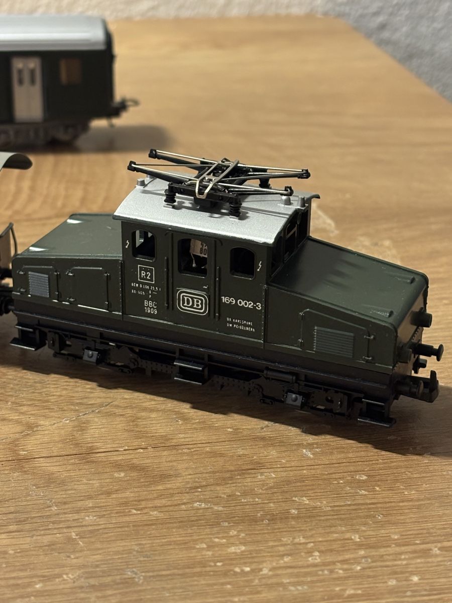 Fleischmann Modellini di ferrovie: Vintage Fleischmann Modelleisenbahn Sammlung – Usato da Orpund venduto da BlackEagel80 7