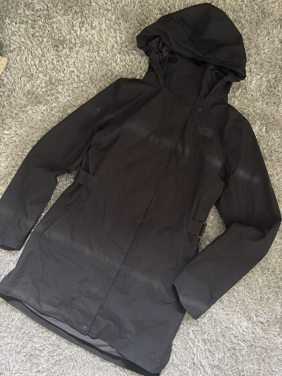 North Face Giacche: North Face Dryvent Black Jacket Size S  – Nuovo (secondo la descrizione) da Brislach venduto da edu_t6pq
