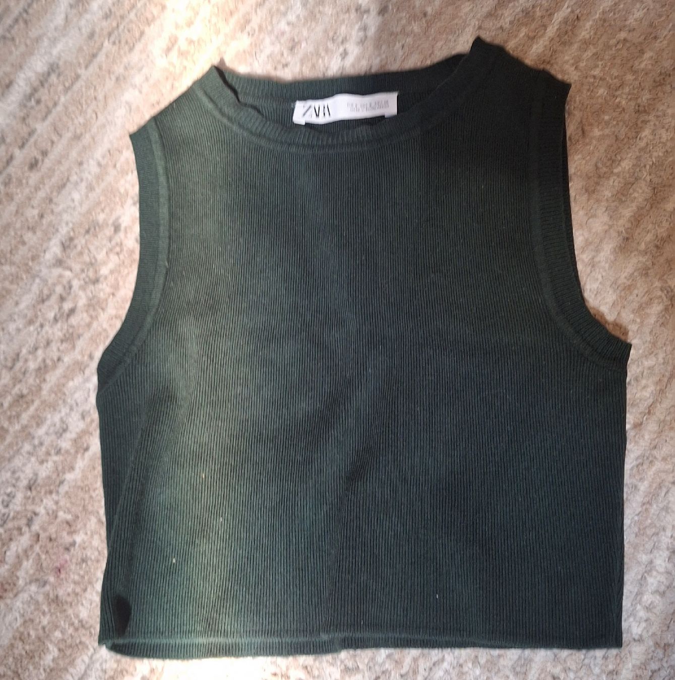 Zara Top: crop top vert émeraude – Usato da  venduto da  2