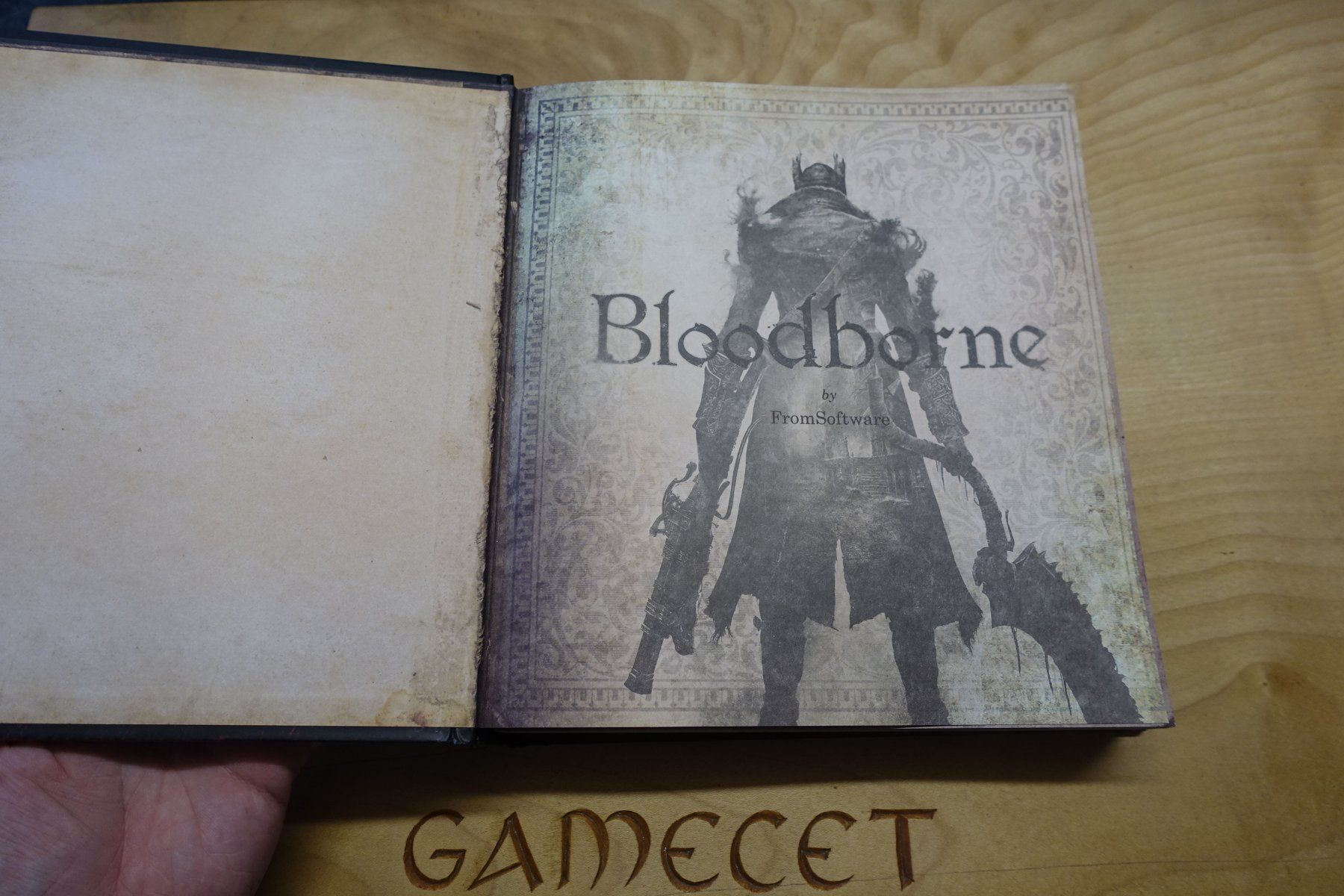 Sony Giochi: Bloodborne - Press Kit - französische Version – Usato da Steinach venduto da Gamecet 4