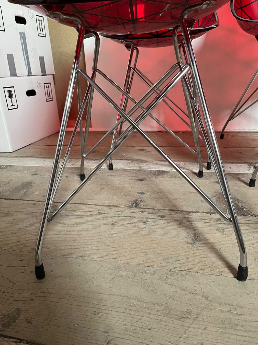 Stühle: 4 stilvolle Designstühle im Eames-Look – Gebraucht aus Derendingen von Sabine16 2