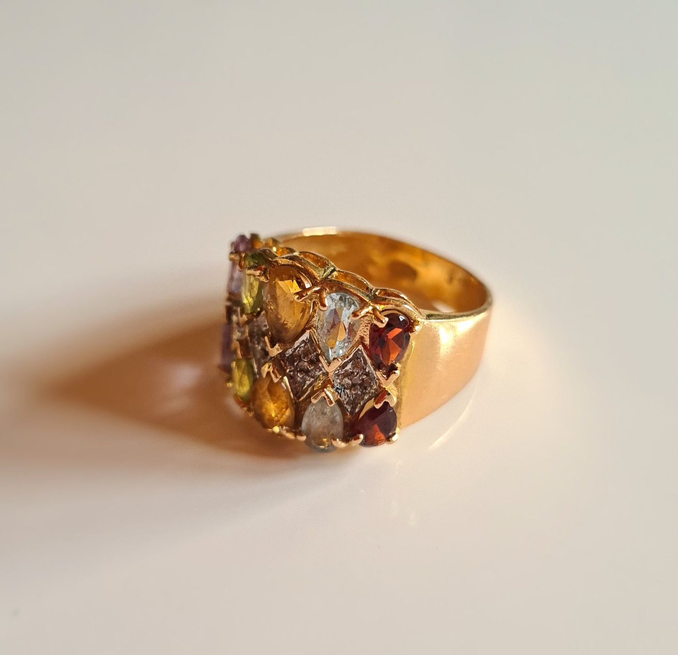 Anelli: Echt Goldring 14 Karat mit farbigen Steinen – Usato da Frauenfeld venduto da Purzli 3