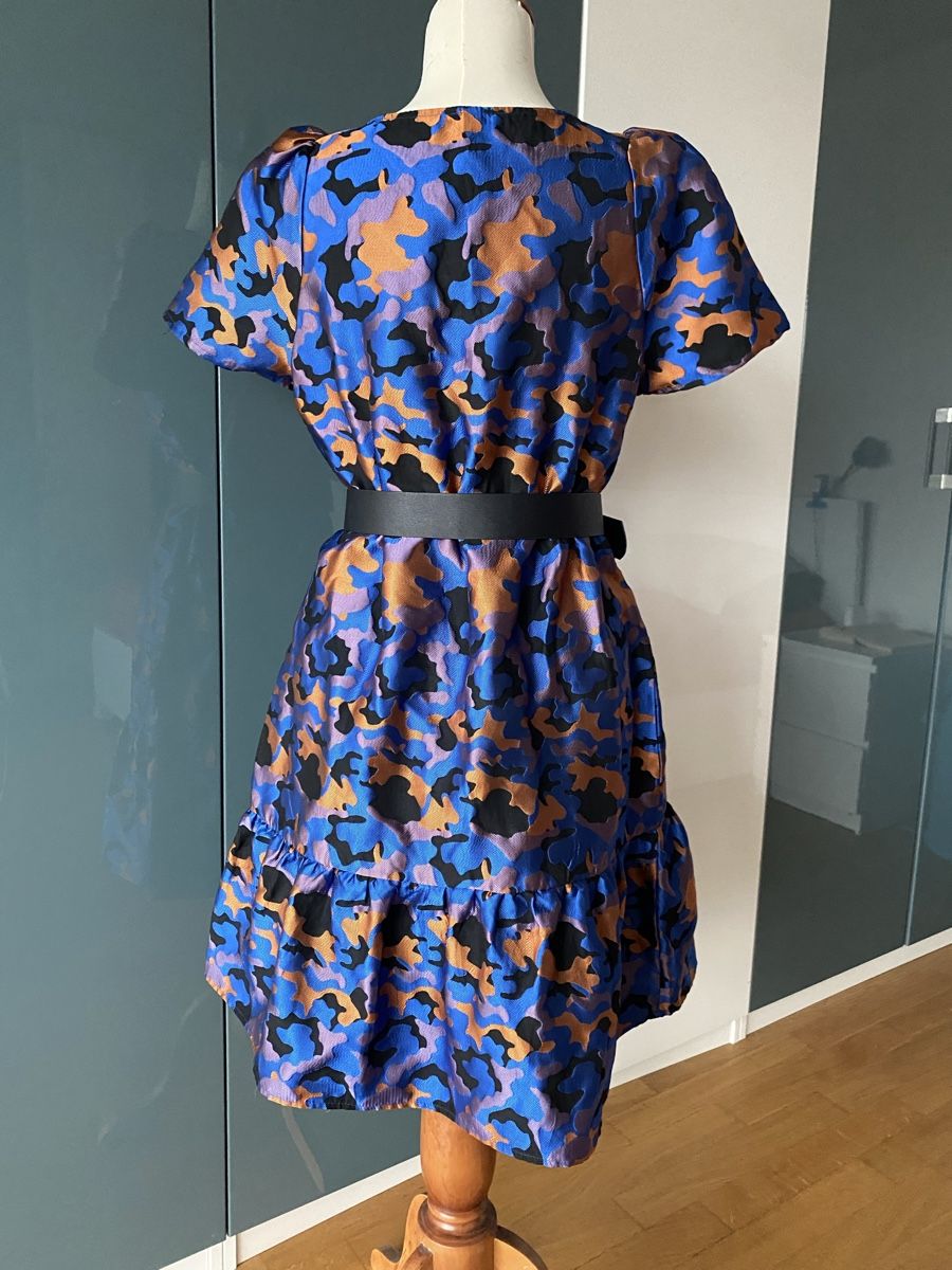 Kleider: Blue Camouflage Dress by Y.A.S – Gebraucht aus Dübendorf von Levintreyer 4