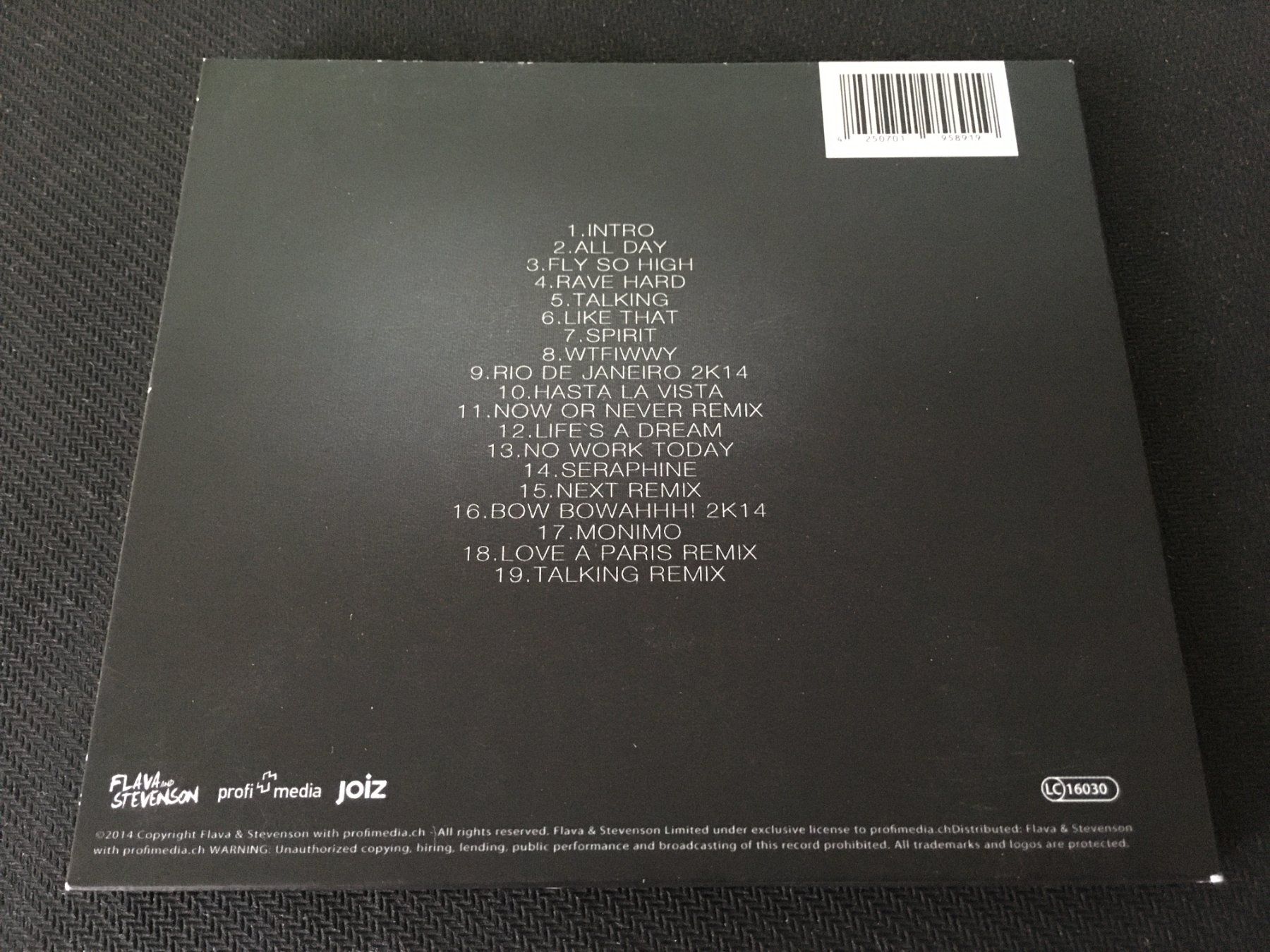 CD: Flavia and Stevenson - Quantum of Dance -CD- Digipack – Usato da St.Gallen venduto da MedienJoe 2