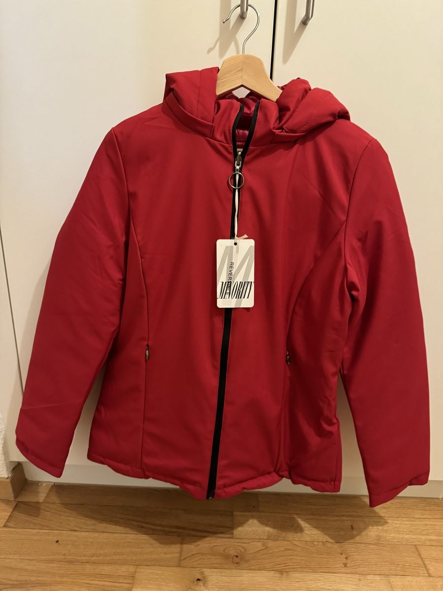Giacche: Veste Reversible avec Capuche, taille M - Jamais portée – Nuovo e nell'imballaggio originale da Renens VD venduto da claudiapsnunes 4