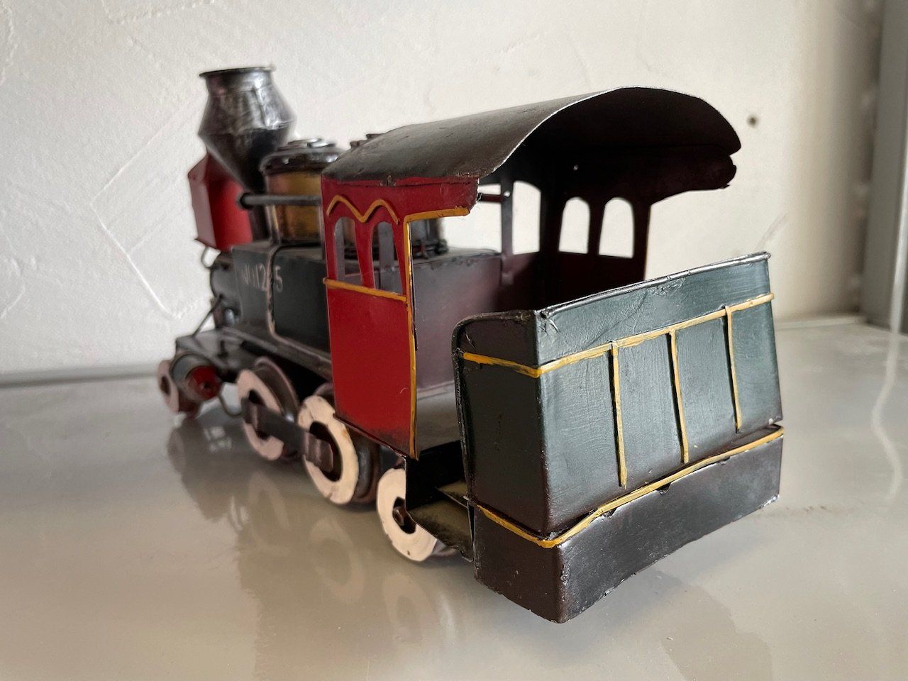 Modellini di ferrovie: Dampflokomotive Model Dampfloki metall – Nuovo e nell'imballaggio originale da Schaffhausen venduto da krokodilgena 2