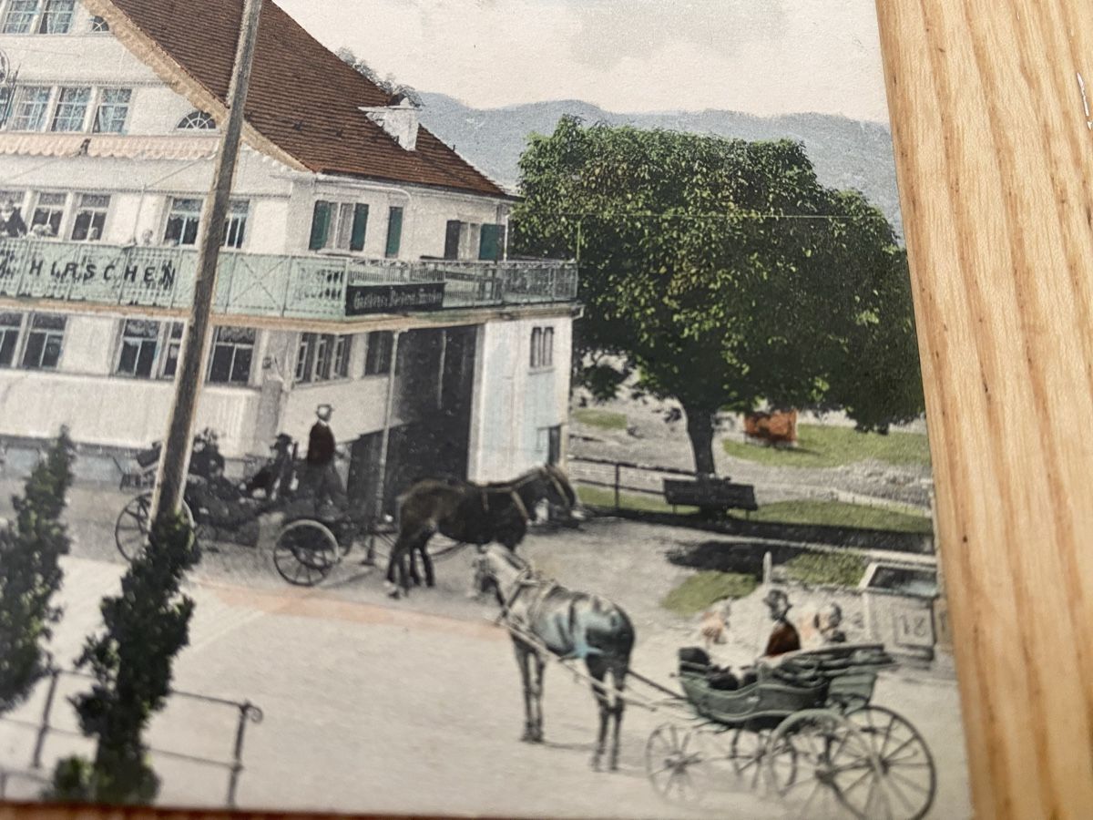 Cartoline postali: Rarer Ak von Hundwil – Usato da Mosnang venduto da Goldwasser