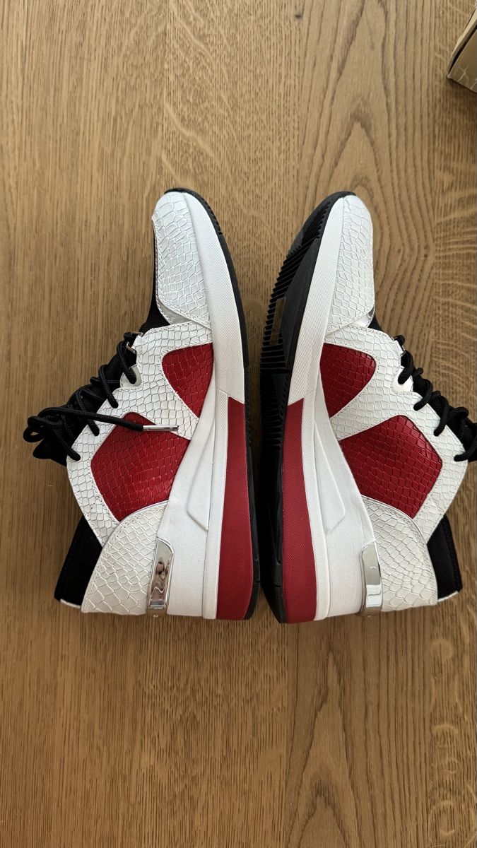 Michael Kors Scarpe da uomo: Michael Kor Liv Trainer Sneakers – Nuovo e nell'imballaggio originale da Zürich venduto da yan_5ydb 1