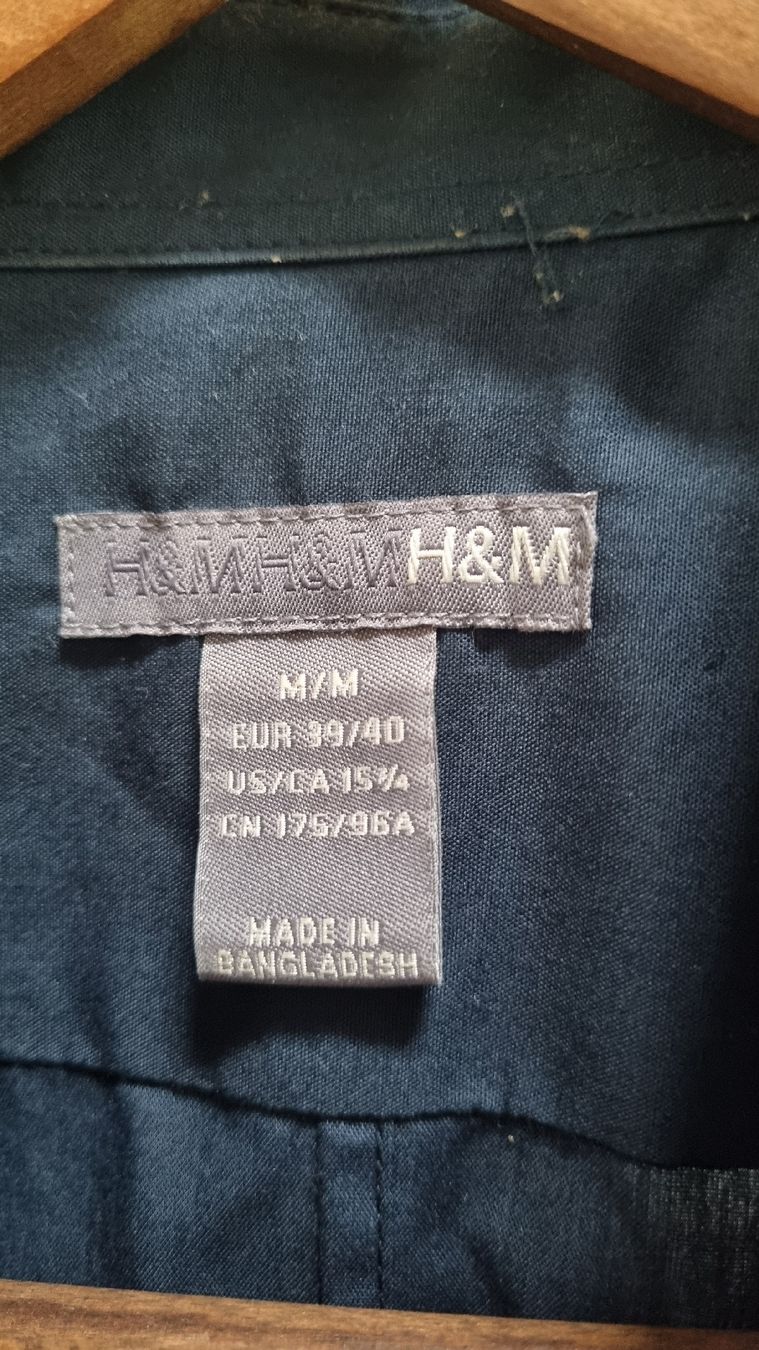 H&M Camicie: Hemd blau Grösse M – Usato da Münchenbuchsee venduto da Ludo_Braenz 1
