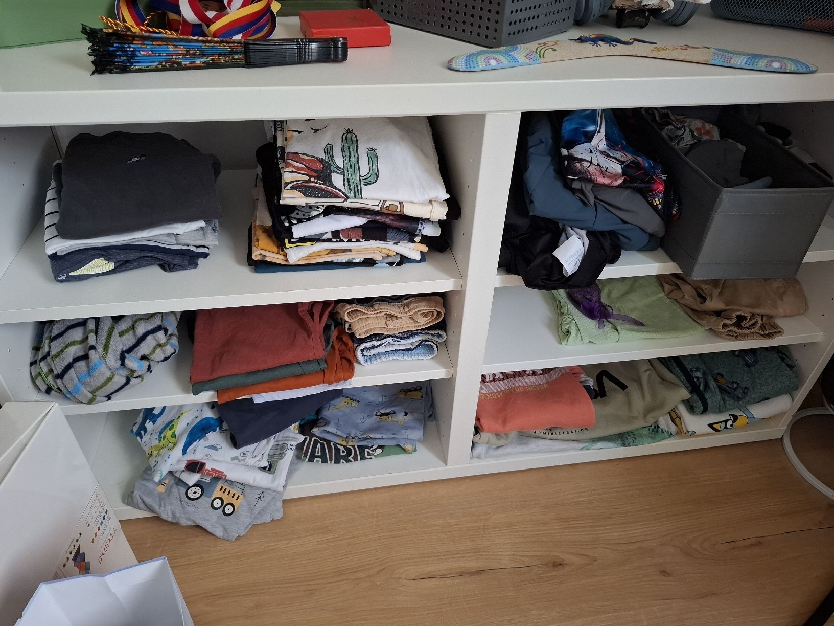 Ikea Cassettiere: Besta Ikea Kommode offen – Usato da Schaffhausen venduto da ricmivo 1