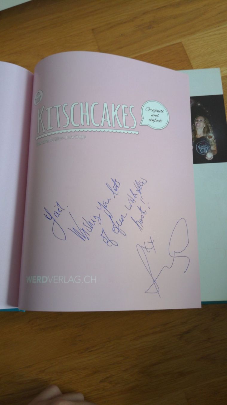 Libri: Kochbuch Kitschcakes Sandra Müller – Nuovo (secondo la descrizione) da Sutz venduto da Rawypp 2