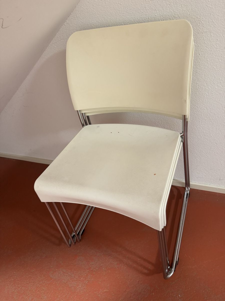Vitra Stühle: Vitra 4 Stuhle Chairs – Gebraucht aus Zug von OJ1212