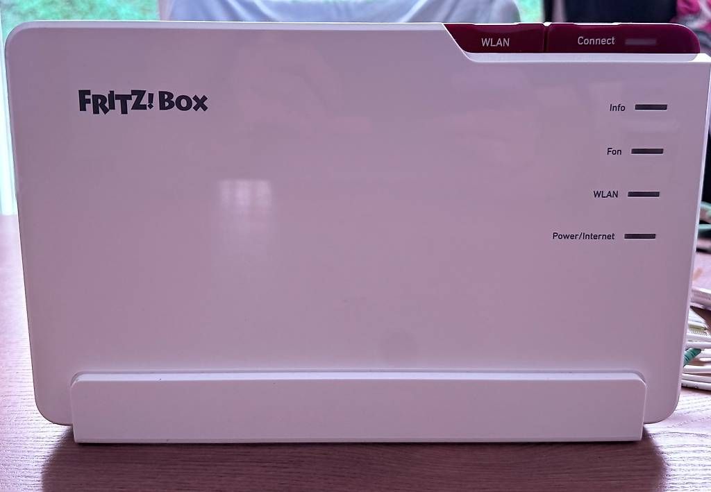 Modem & Router: FRITZ! Box 5690 Pro International – Usato da Agno venduto da mirko.achermann 2