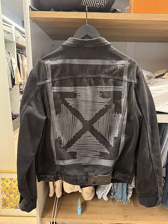Giacche: Off White Jeansjacke GR.L  NEU – Usato da Dübendorf venduto da lilasonderbar 4