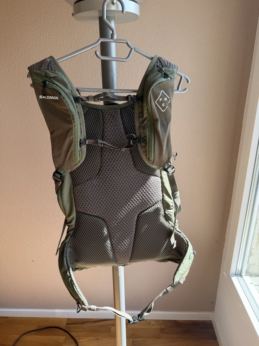 Salomon Sacs à dos: Salomon x Pas Normal Studios Rucksack XT20 – D'occasion à Benken ZH par salce_97 1