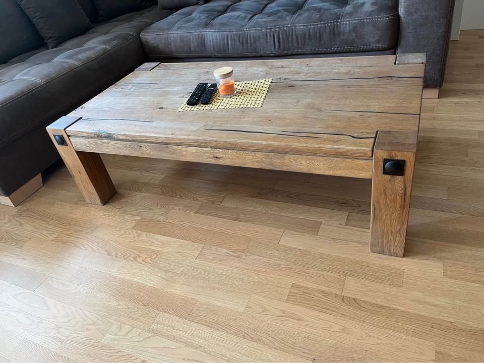 Set di tavolo e panche: Massive Esstisch mit Bank,massive Eichenmoebel, Landhausstil – Usato da Wettingen venduto da Antsor19 7