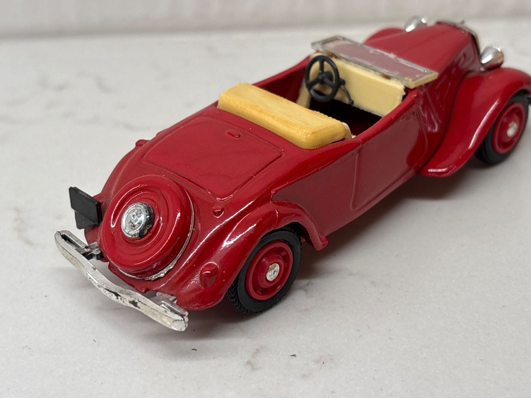 Eligor Modellini d'auto: Eligor Citroën traction cabriolet 1938 1/43 – Usato da Gollion venduto da Hampton 1