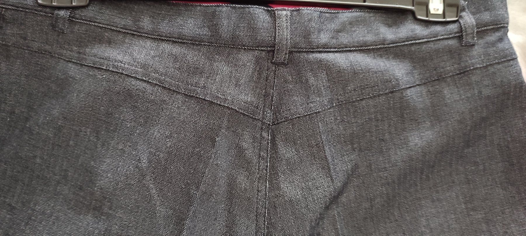Pantaloni: Pantalon gris foncé – Nuovo e nell'imballaggio originale da St-Cergue venduto da Neviana 2