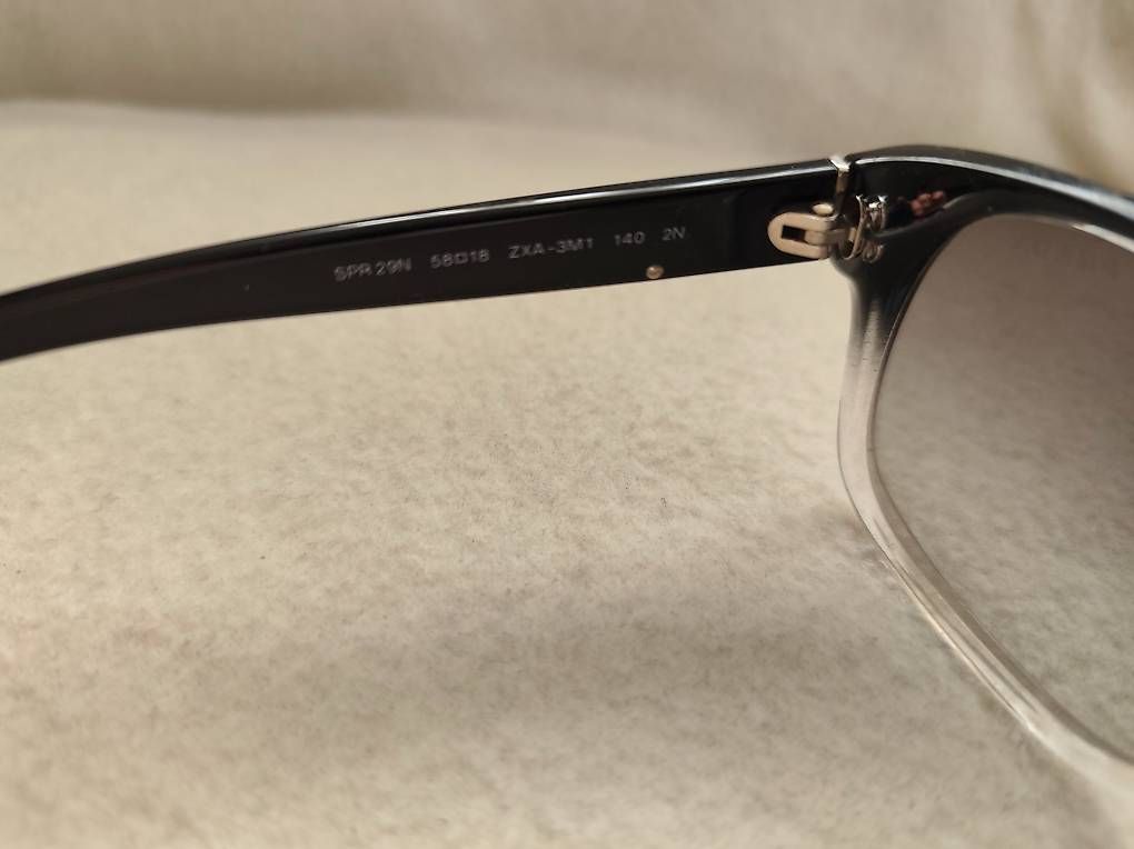 Prada Brillen & Gläser: Prada SPR29N Sonnenbrille – Gebraucht aus Oberkulm von FairTreasures 3