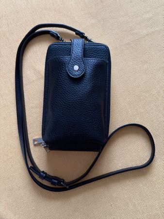 Schwarze Echtleder-Smartphone-Tasche mit Bändel