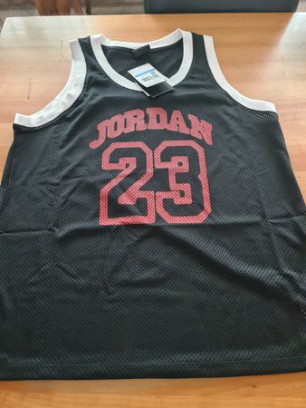 Nike Jordan Shirt Women Grösse M neu