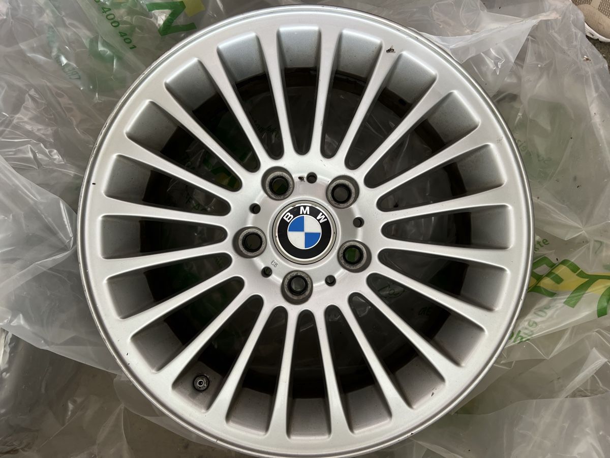 BMW Jantes: BMW Alufelgen 17 Zoll – D'occasion à Obfelden par Moscheli 1