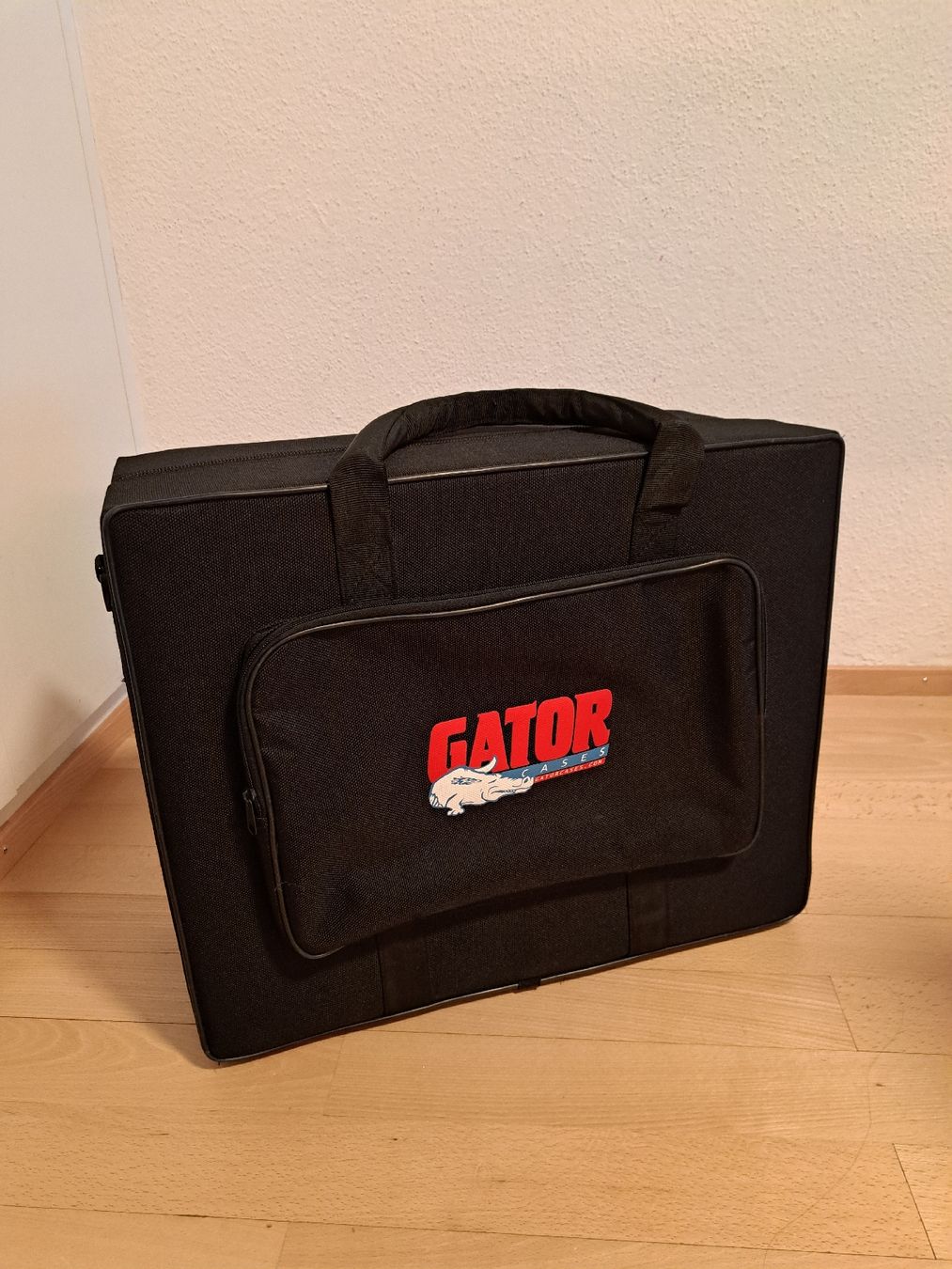 Reisekoffer: Flightcase – Gebraucht aus Stans von Zibi81
