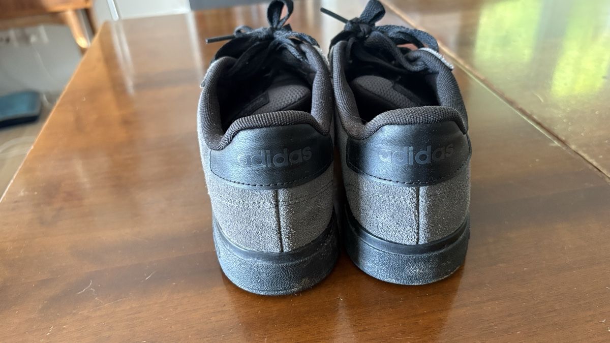 Adidas Herrenschuhe: Adidas Gr. 39 – Gebraucht aus Safnern von Frakru 2