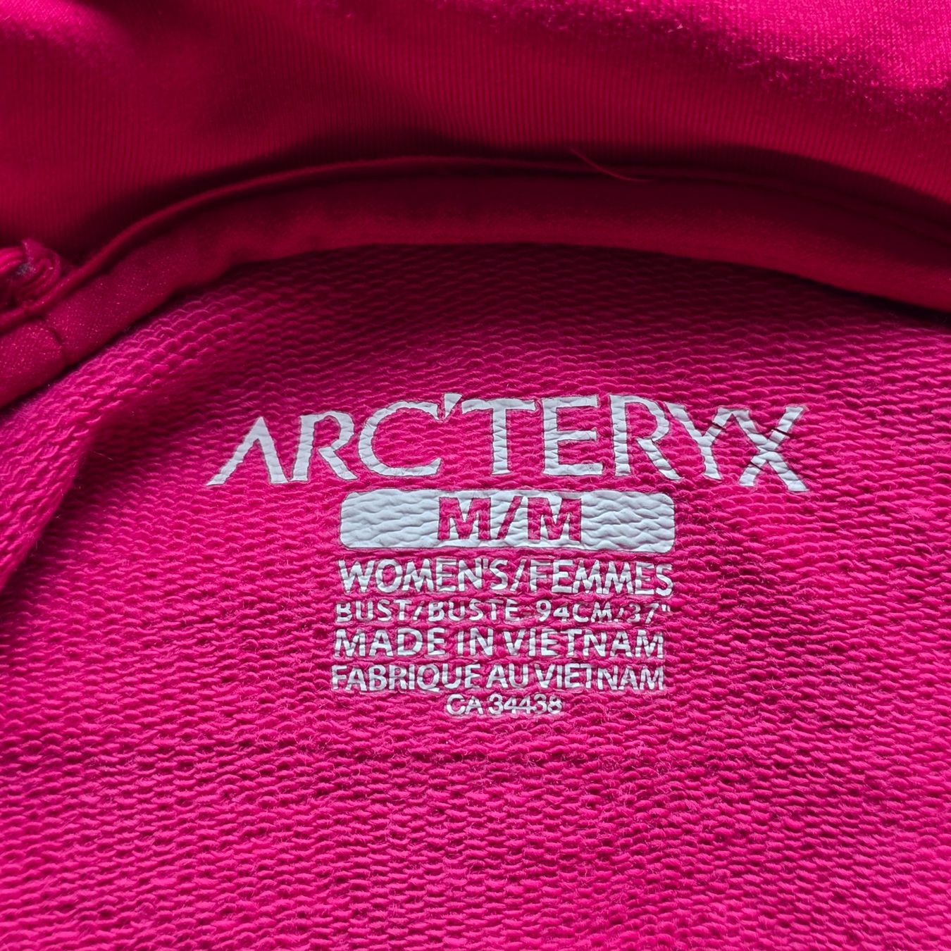 Arcteryx Pullover & Sweatshirts: 🐸 ARCTERYX HOODIE M PULLOVER PINK – Gebraucht aus Môtier (Vully) von Frogs 8