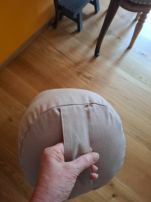 Cuscini: Yoga Bolster – Nuovo (secondo la descrizione) da Luzern venduto da Ostara13 3
