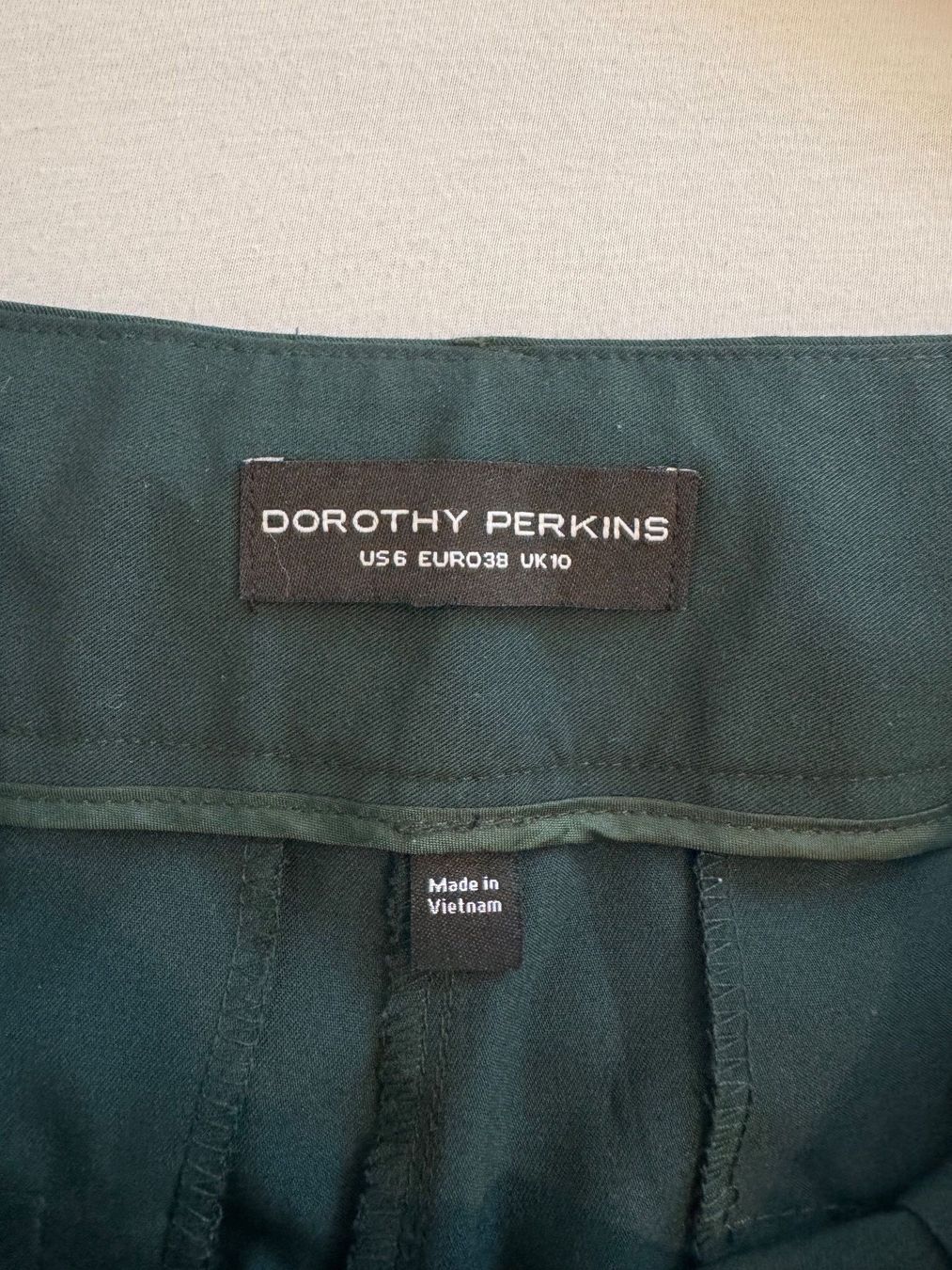Hosen: Hose Dorothy Perkins – Gebraucht aus Arbon von flowerandfound 2