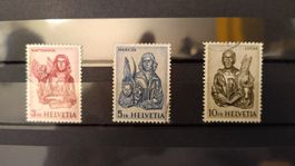Briefmarken Album Schweiz ab Fr. 1.- / ±280 Marken
