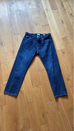 Jeans dunkelblau Grösse 34/32 gebrauchter Zustand