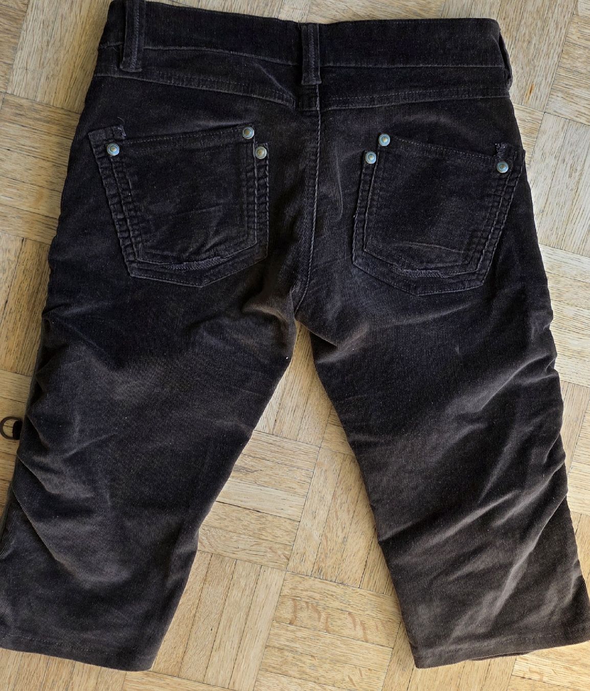 Pantaloni: Bermuda/pantalon 3/4 taille 36 Brun/marron – Usato da Yverdon-les-Bains venduto da van_dq65 9