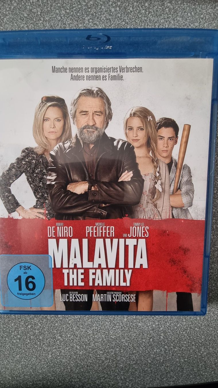 Tutti i DVDs: Blu Ray - Malavita - Robert DeNiro – Usato da Oetwil am See venduto da fineli2