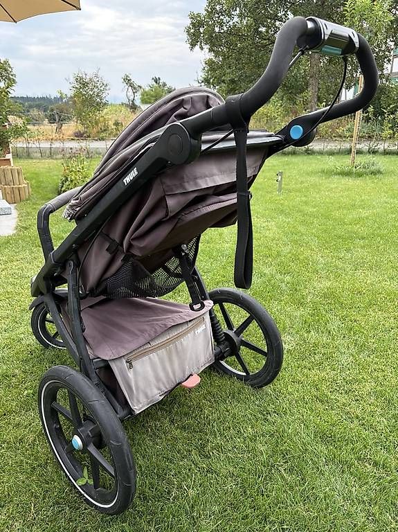 Poussette: Thule Urban Glide 2 inkl. Babyschale – D'occasion à Detligen par lor_gw8v 3