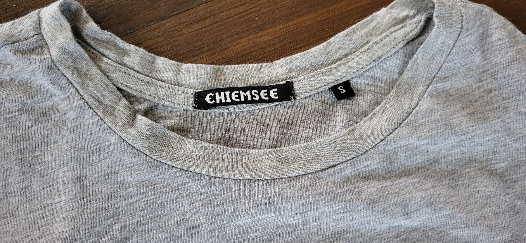 Chiemsee T-Shirts: chiemsee shirt grau S – Gebraucht aus Unterseen von rej_lnk9 2